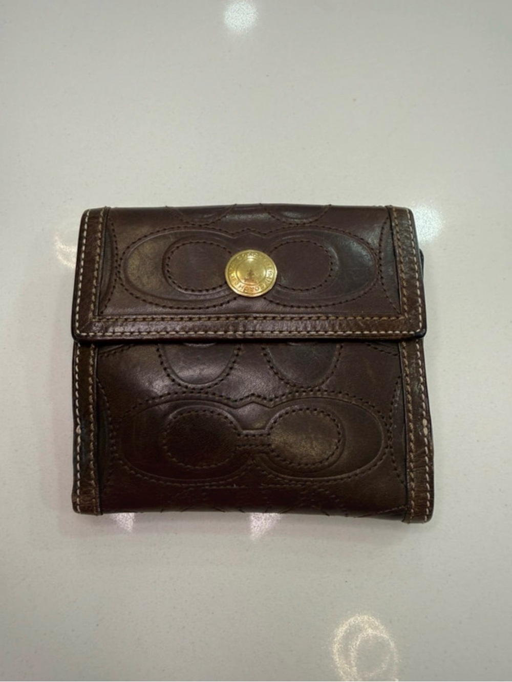 Vintage COACH Chelsea contrast Stitched Signature brown leather French wallet